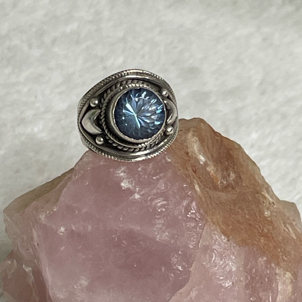 Vintage Sterling Silver Blue stone ring unisex